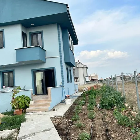 Hotel Duplex With Garden *